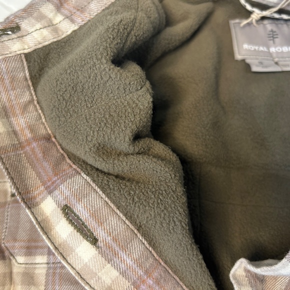 Royal Robbins Women’s Vista Flannel Shacket - Picture 10 of 10
